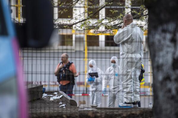 Berlin’de İlkokulda Bıçaklı Saldırı