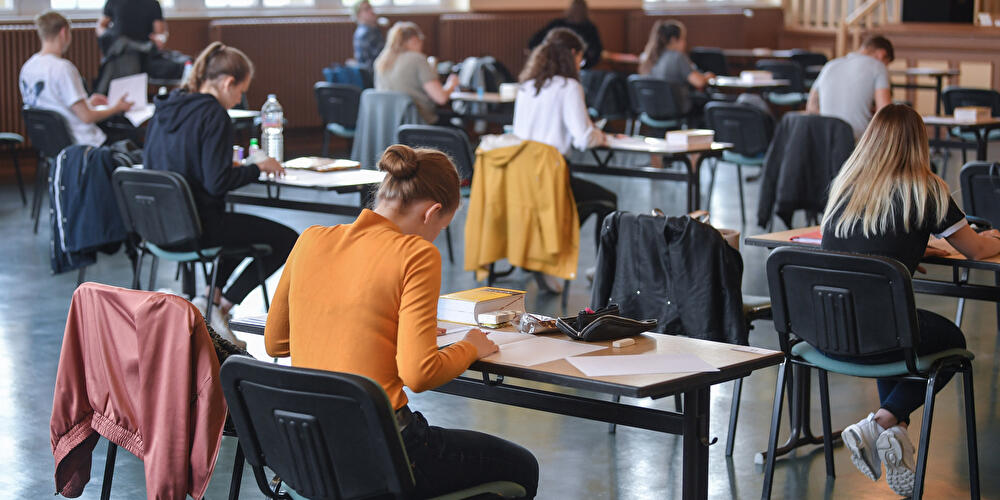 Berlin'de Eğitim Krizi